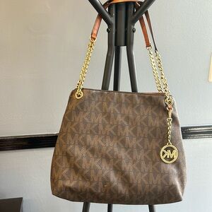 Michael kors satchel